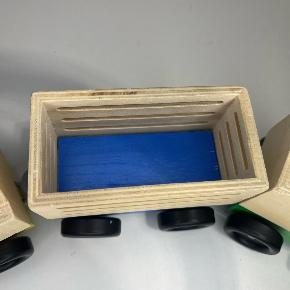 Melissa & Doug Wooden Train Set - Picture 8 of 13